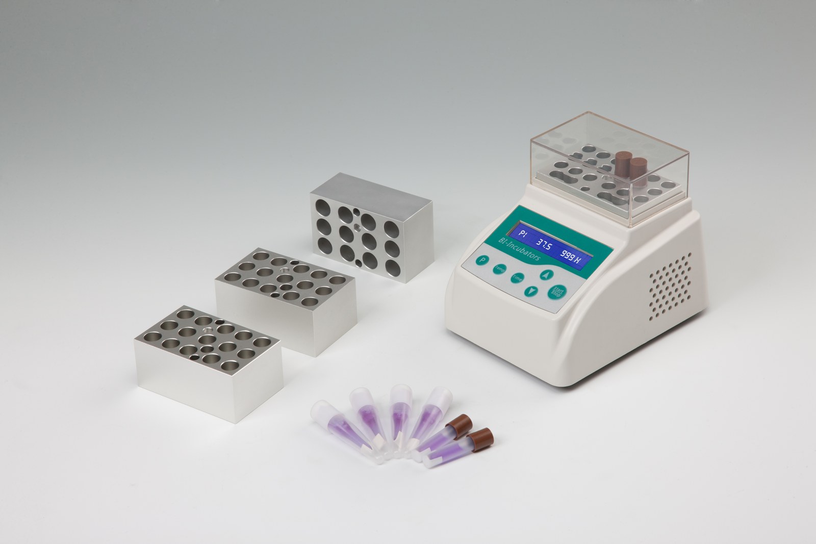 Incubator pentru indicatori biologici BIOIND cu capac transparent, blocuri și fiole de indicator