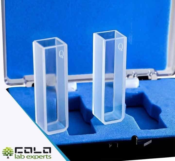 Quartz and glass cuvettes with 1 cm optical path supplied with the NOVEL-900